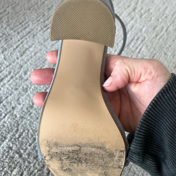 Steve Madden Blue Suede Carrson Heels - Picture 6 of 6